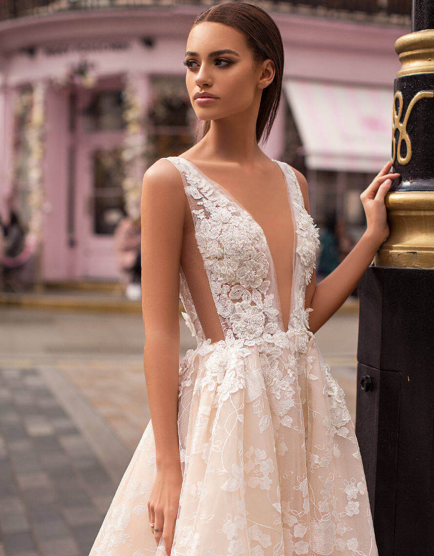 Boutique Dalys Lyon Millanova France Robes De Mariée 2019