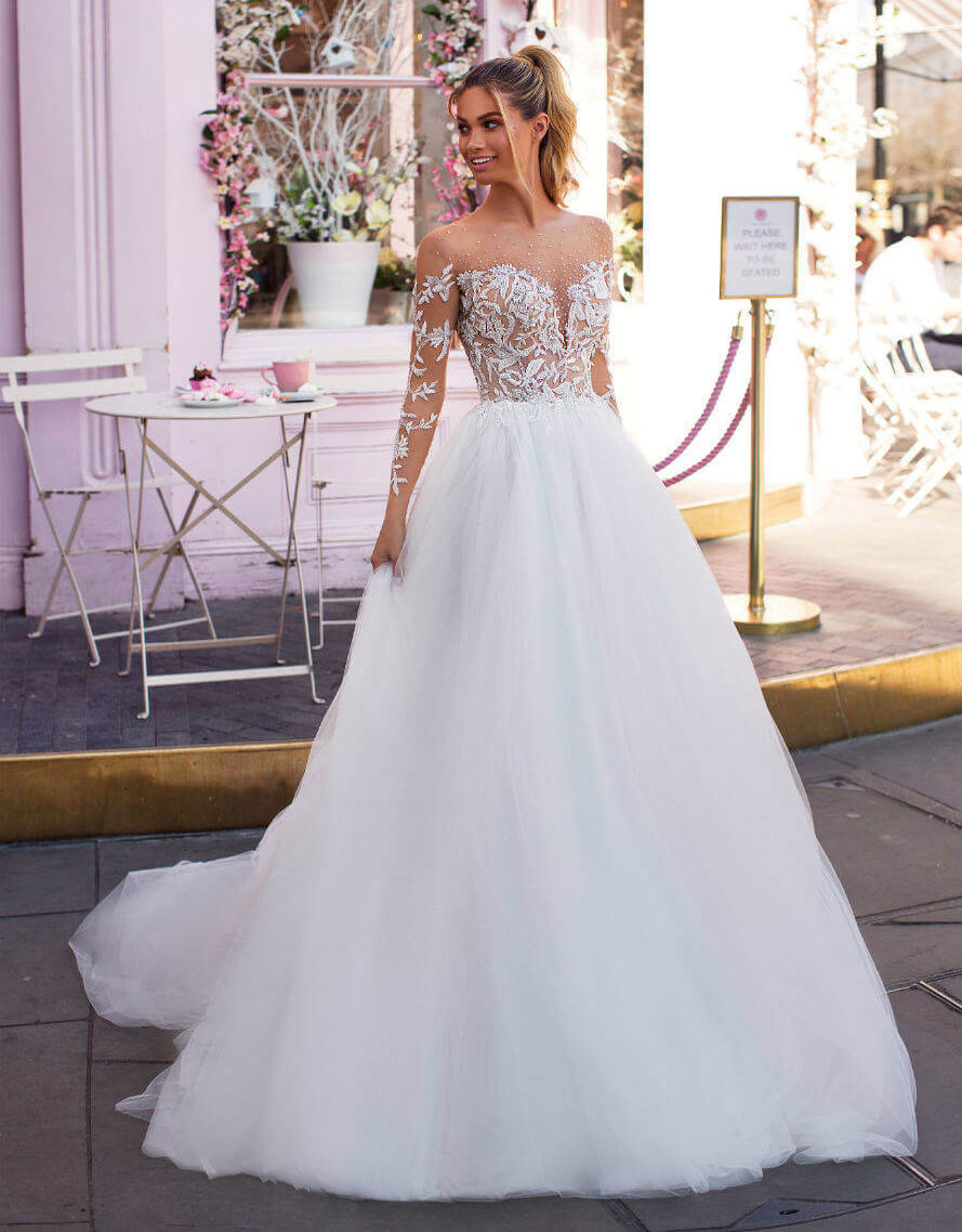 Boutique Dalys Lyon Millanova France Robes De Mariée 2019